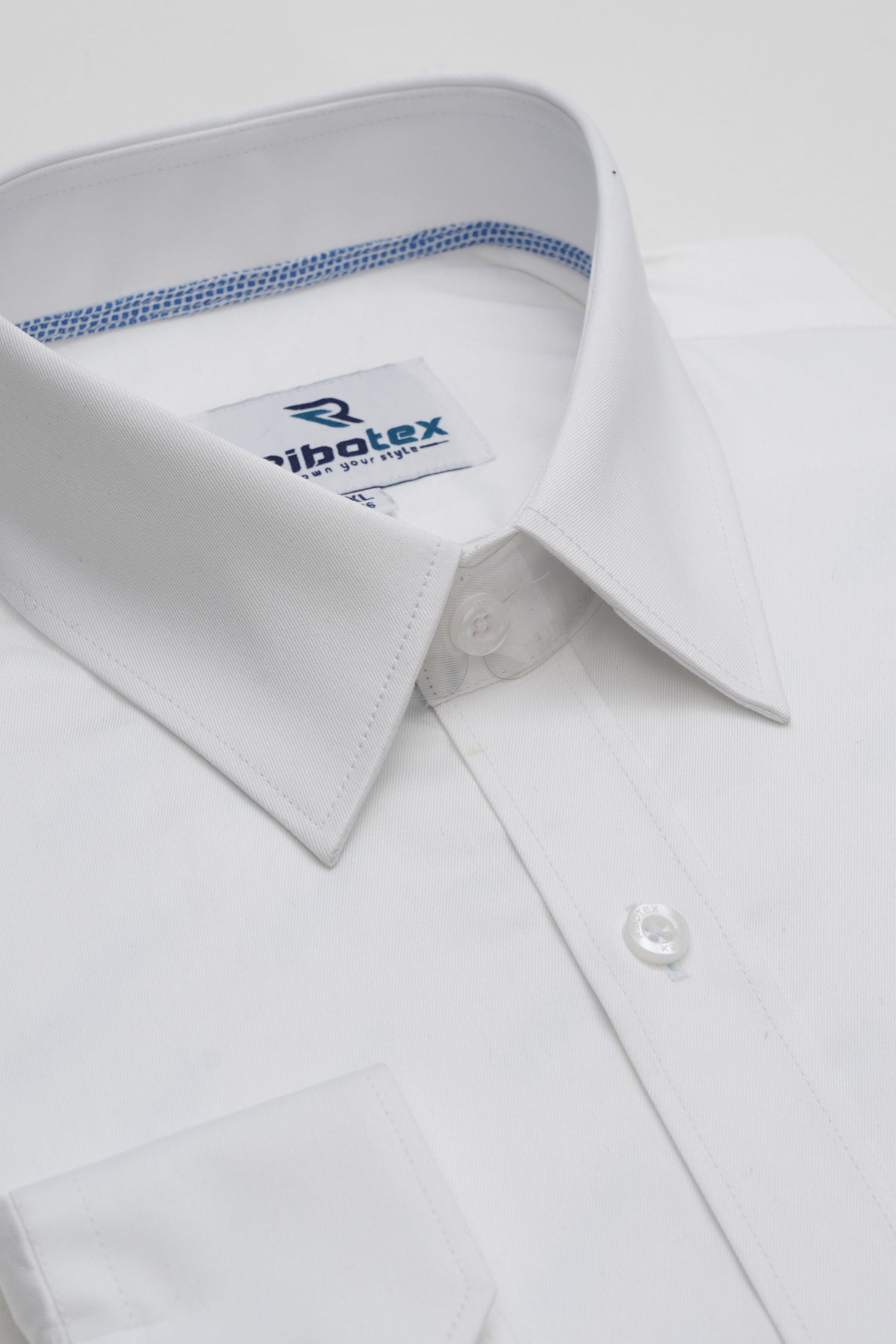 Classic Pure White Solid Plain Weave Executive Regular Fit